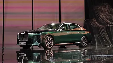 BMW 7 Series (7 ICE and i7): Photo Gallery