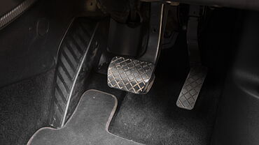 Audi Q2 Pedals/Foot Controls