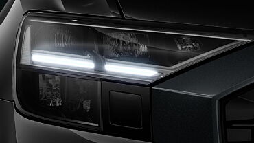 Audi Q7 Daytime Running Lamp (DRL)