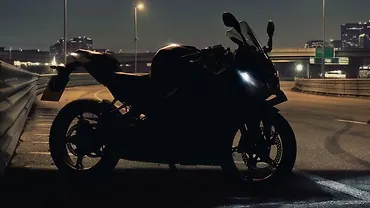 Upcoming BMW F 450 Sportsbike Teased