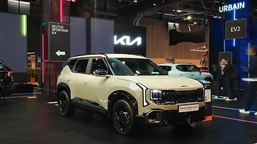 Kia Seltos Hybrid Showcased at 2026 Paris Motor Show, India Launch In 2027