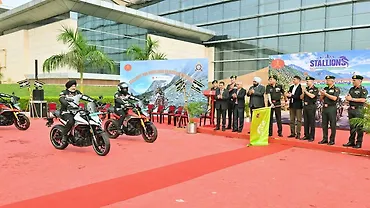 Ultraviolette X-47 Gets a Tough Test with 4,850km Army Expedition Ultraviolette X-47 Gets a Tough Test with 4,850km Army Expedition