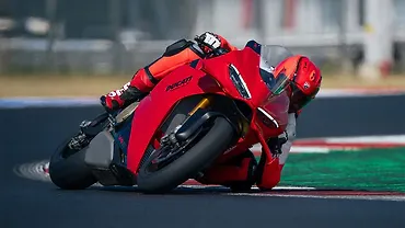 2027 Ducati Panigale V4 Unveiled Globally