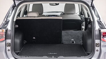 Discontinued Jeep Compass 2017 Bootspace Rear Split Seat Folded
