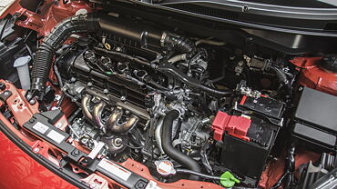 Discontinued Maruti Suzuki Swift 2018 Engine Shot