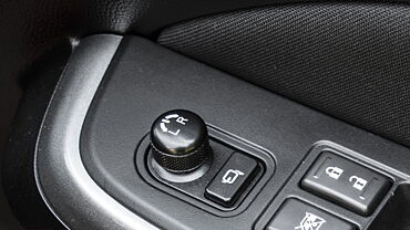 Discontinued Maruti Suzuki Swift 2018 Outer Rear View Mirror ORVM Controls