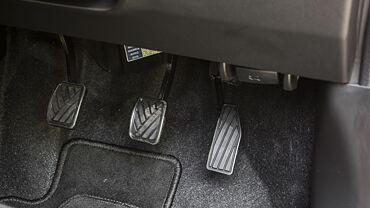 Discontinued Maruti Suzuki Swift 2018 Pedals/Foot Controls