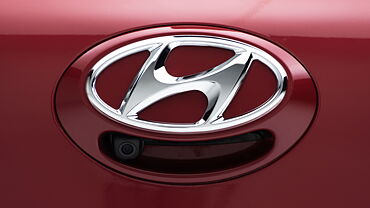 Hyundai Grand i10 Rear Logo