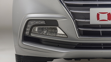 hyundai xcent fog lamp