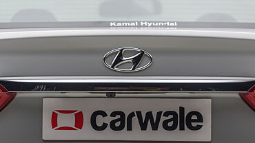 Hyundai Xcent Rear Logo