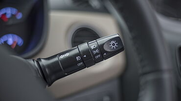 Hyundai Xcent Headlight Stalk