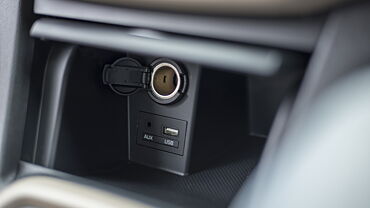 Hyundai Xcent USB Port/AUX/Power Socket/Wireless Charging