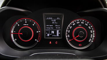 Discontinued Mahindra XUV300 2019 Instrument Cluster