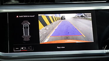 Audi Q3 360-Degree Camera Control