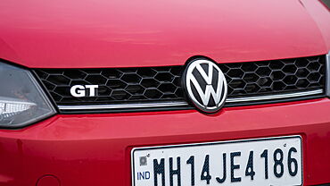 Volkswagen Polo Front Logo