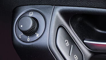 Volkswagen Polo Outer Rear View Mirror ORVM Controls