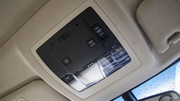 Lexus NX [2017-2022] Roof Mounted Controls/Sunroof & Cabin Light Controls