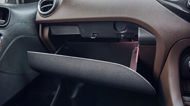 Ford Freestyle Glove Box