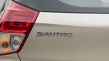 Hyundai Santro Rear Badge