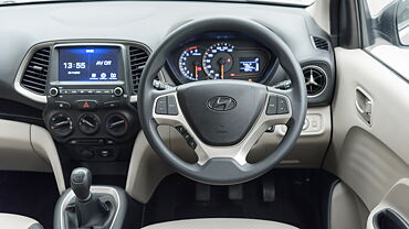Hyundai Santro Steering Wheel