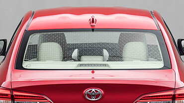 Toyota Yaris Rear Windshield/Windscreen
