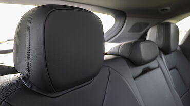 Porsche Cayenne Front Seat Headrest