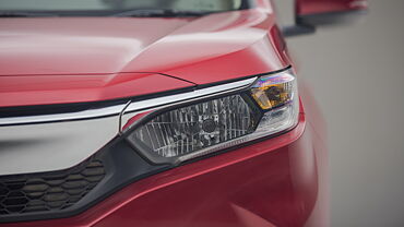 Discontinued Honda Amaze 2018 Headlight