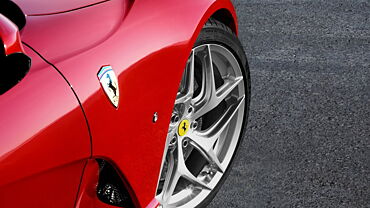 Ferrari 812 Wheel
