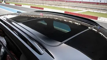 मिनी कंट्रीमैन कार की छत