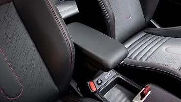 मिनी कंट्रीमैन फ्रंट सेंटर आर्म रेस्ट