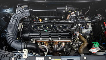 Discontinued Maruti Suzuki Wagon R 2019 Engine Shot