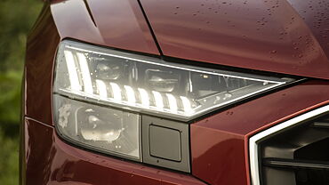 Audi Q8 Daytime Running Lamp (DRL)