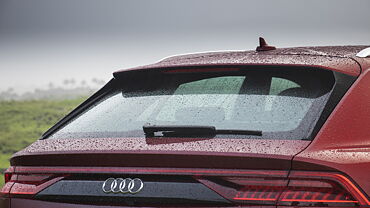 Audi Q8 Rear Windshield/Windscreen