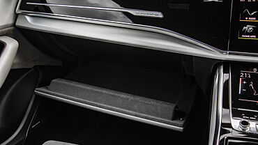 Audi Q8 Glove Box