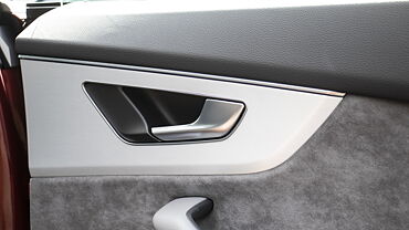Audi Q8 Rear Door Pad Handle