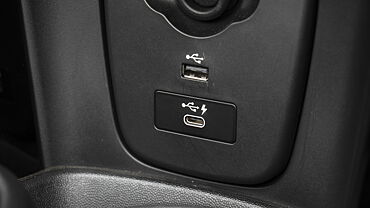 MINI Cooper Convertible USB Port/AUX/Power Socket/Wireless Charging