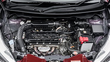 Discontinued Maruti Suzuki Ertiga 2018 Engine Shot