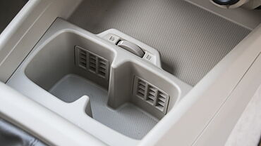 Discontinued Maruti Suzuki Ertiga 2018 Cup Holders