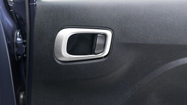Hyundai Venue [2019-2022] Rear Door Pad Handle