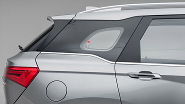 Discontinued MG Hector 2019 Rear Quarter Glass