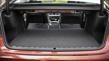 BMW 3 Series Bootspace Rear Seat Folded