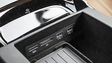 Audi A8 L [2018-2022] USB Port/AUX/Power Socket/Wireless Charging