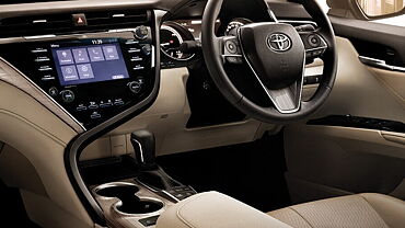 Discontinued Toyota Camry 2019 Dashboard