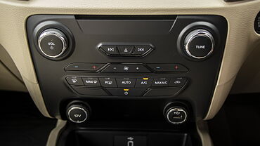 Ford Endeavour AC Controls