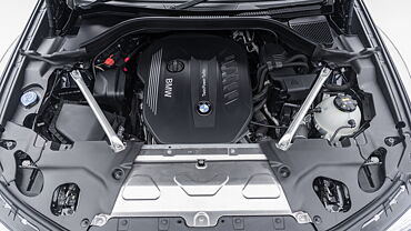 Discontinued BMW X4 2022 Engine Shot