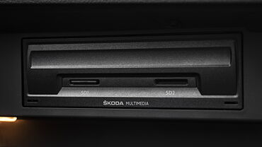 Skoda Superb [2020-2023] CD Drive in Glove Box