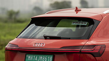 Audi e-tron Rear Windshield/Windscreen