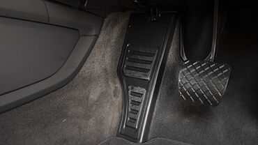 Audi e-tron Dead Pedal