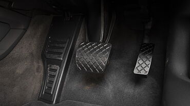 Audi e-tron Pedals/Foot Controls