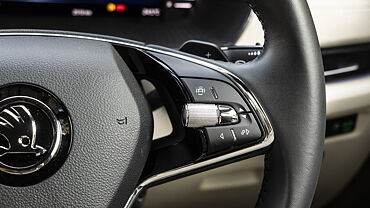 Skoda Octavia Right Steering Mounted Controls